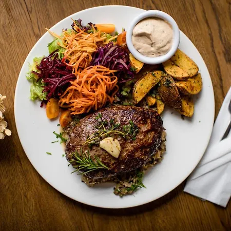 Gosciniec Pod Zajacem 4* Oleśnica