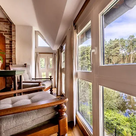 Bed & Breakfast Gosciniec Pod Zajacem 4*