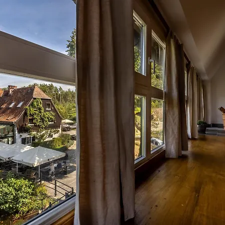 Gosciniec Pod Zajacem 4*