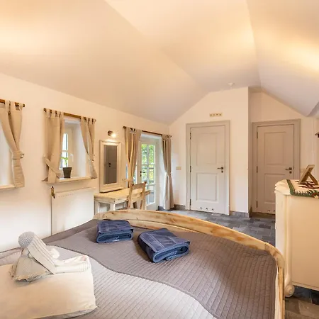 Bed & Breakfast Gosciniec Pod Zajacem Oleśnica