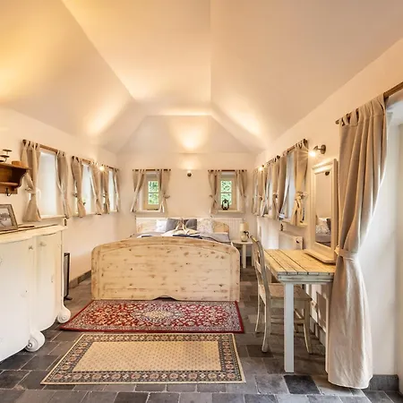 Gosciniec Pod Zajacem