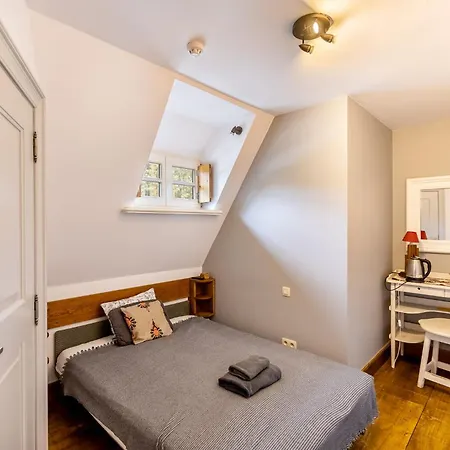 Gosciniec Pod Zajacem 4*