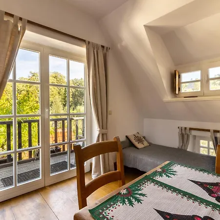 Gosciniec Pod Zajacem Олесница