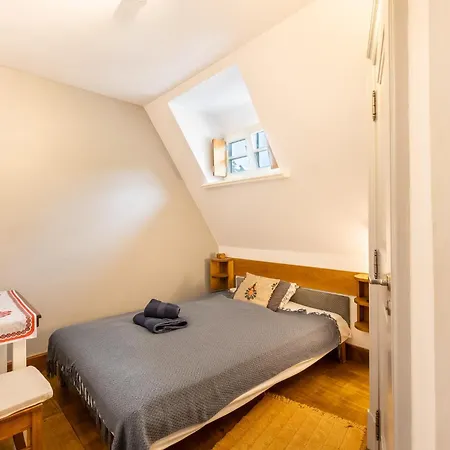 Gosciniec Pod Zajacem 4* Олесница