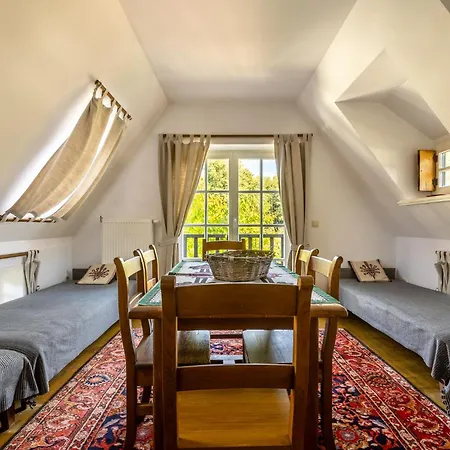 Bed & Breakfast Gosciniec Pod Zajacem Oleśnica