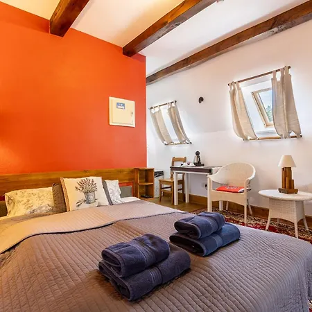 Gosciniec Pod Zajacem 4*