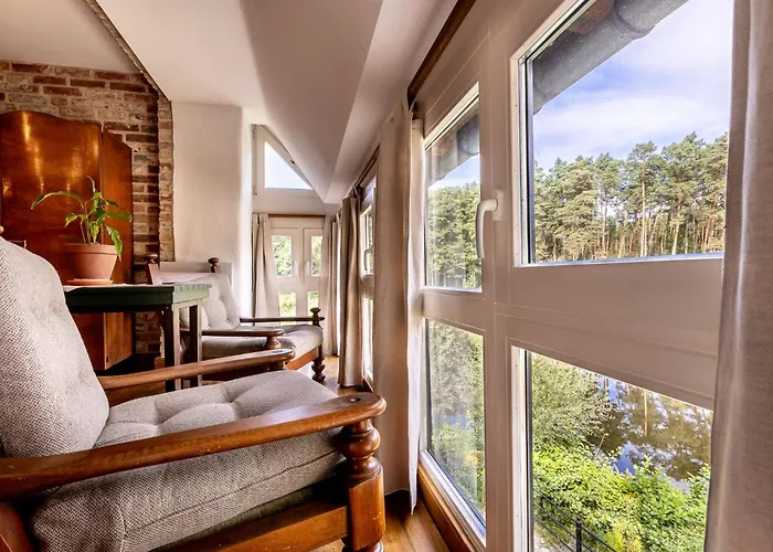 Bed & Breakfast Gosciniec Pod Zajacem 4*