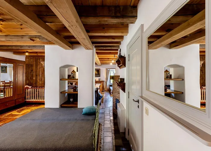 Gosciniec Pod Zajacem 4* Olesnica (Lower Silesia)