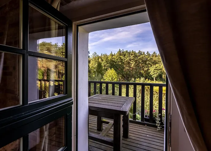 Gosciniec Pod Zajacem Olesnica (Lower Silesia)