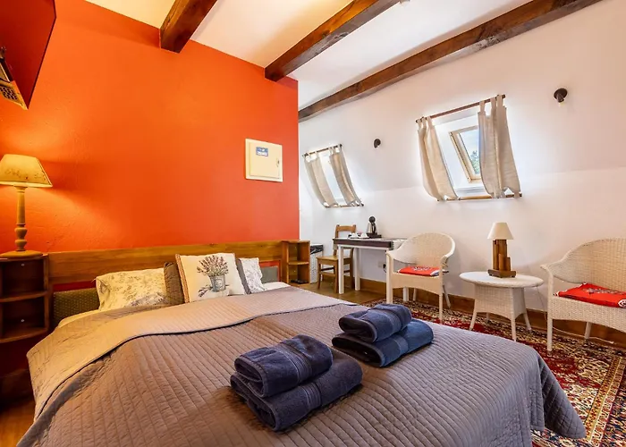 Gosciniec Pod Zajacem 4*